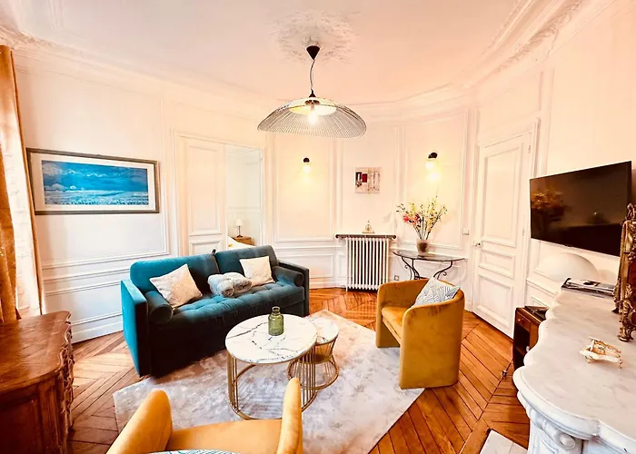 Apartmán Charming 4-room Flat Near Eiffel Tower-8people-2 Bedrooms *