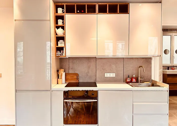 Charming 4-room Flat Near Eiffel Tower-8people-2 Bedrooms