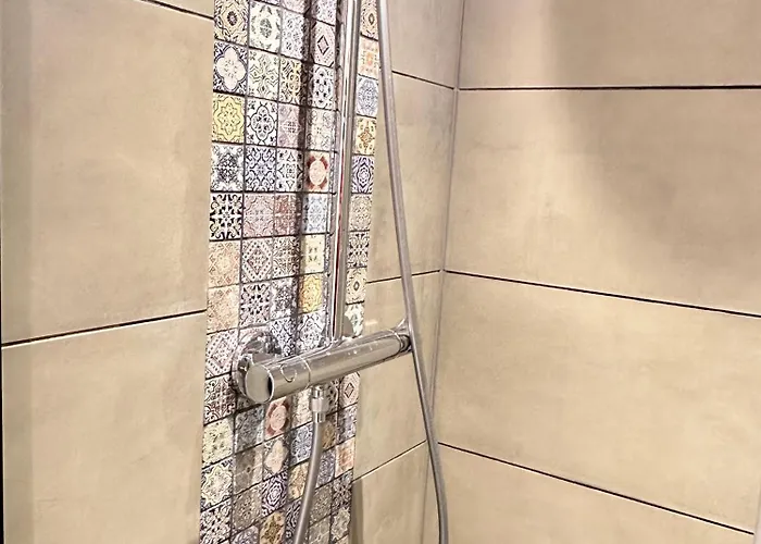 Charming 4-room Flat Near Eiffel Tower-8people-2 Bedrooms Διαμέρισμα Παρίσι